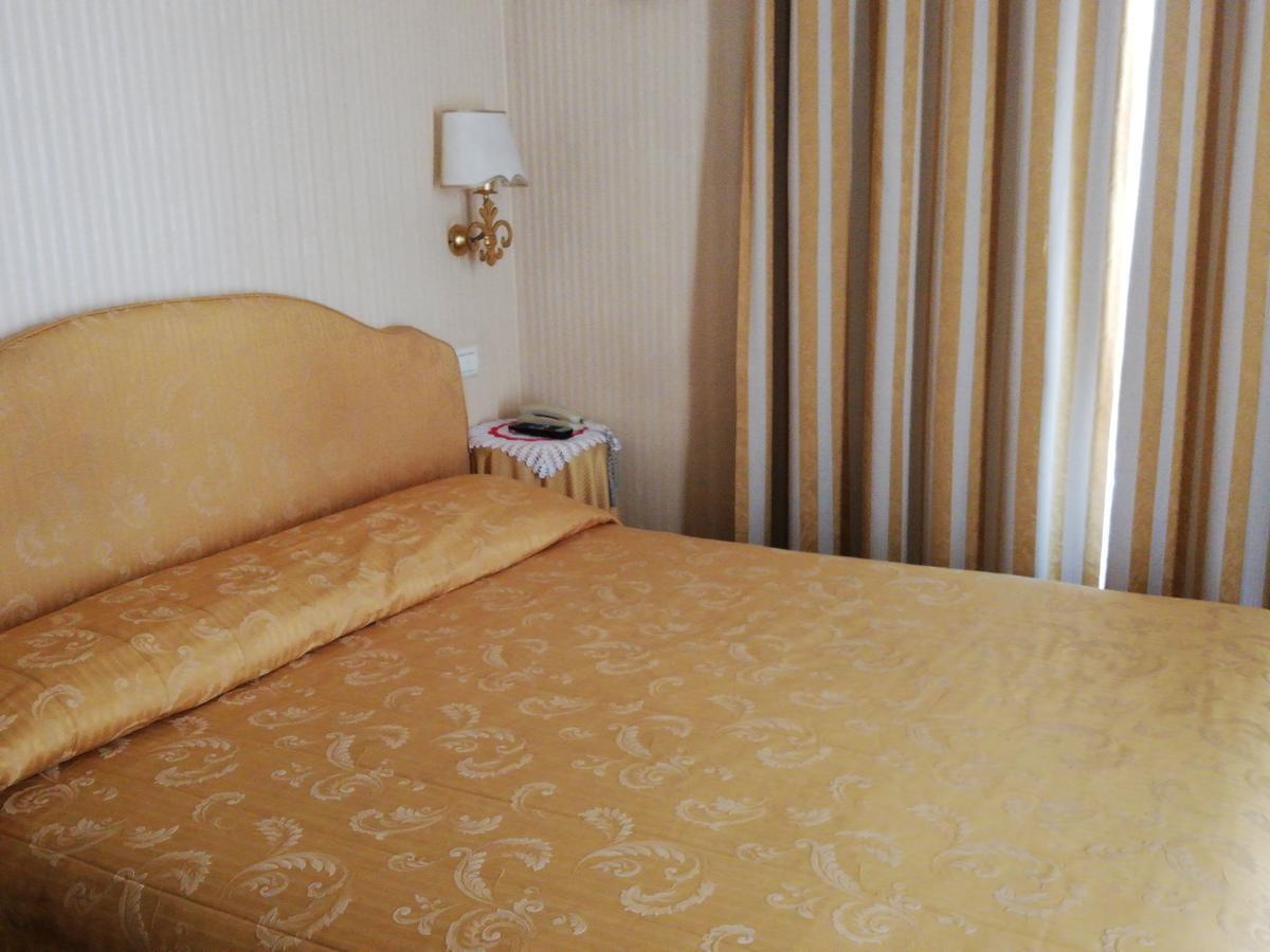 Hotel Ristorante Ca' Nova Venetië Buitenkant foto
